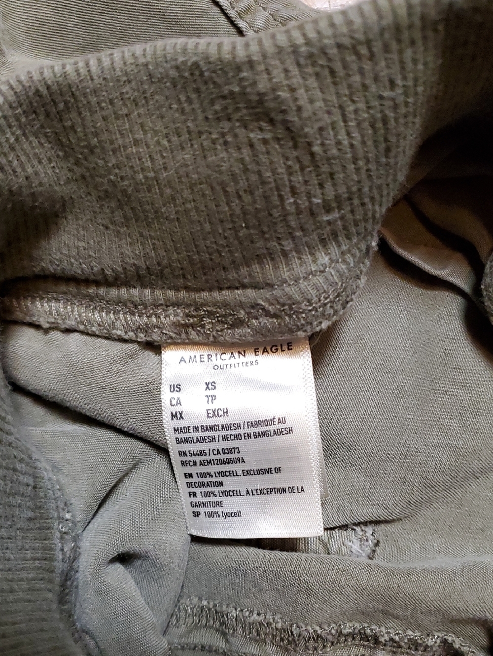 American Eagle Outfitters Olive Cargo Jogger Pants - Picture 3 of 12